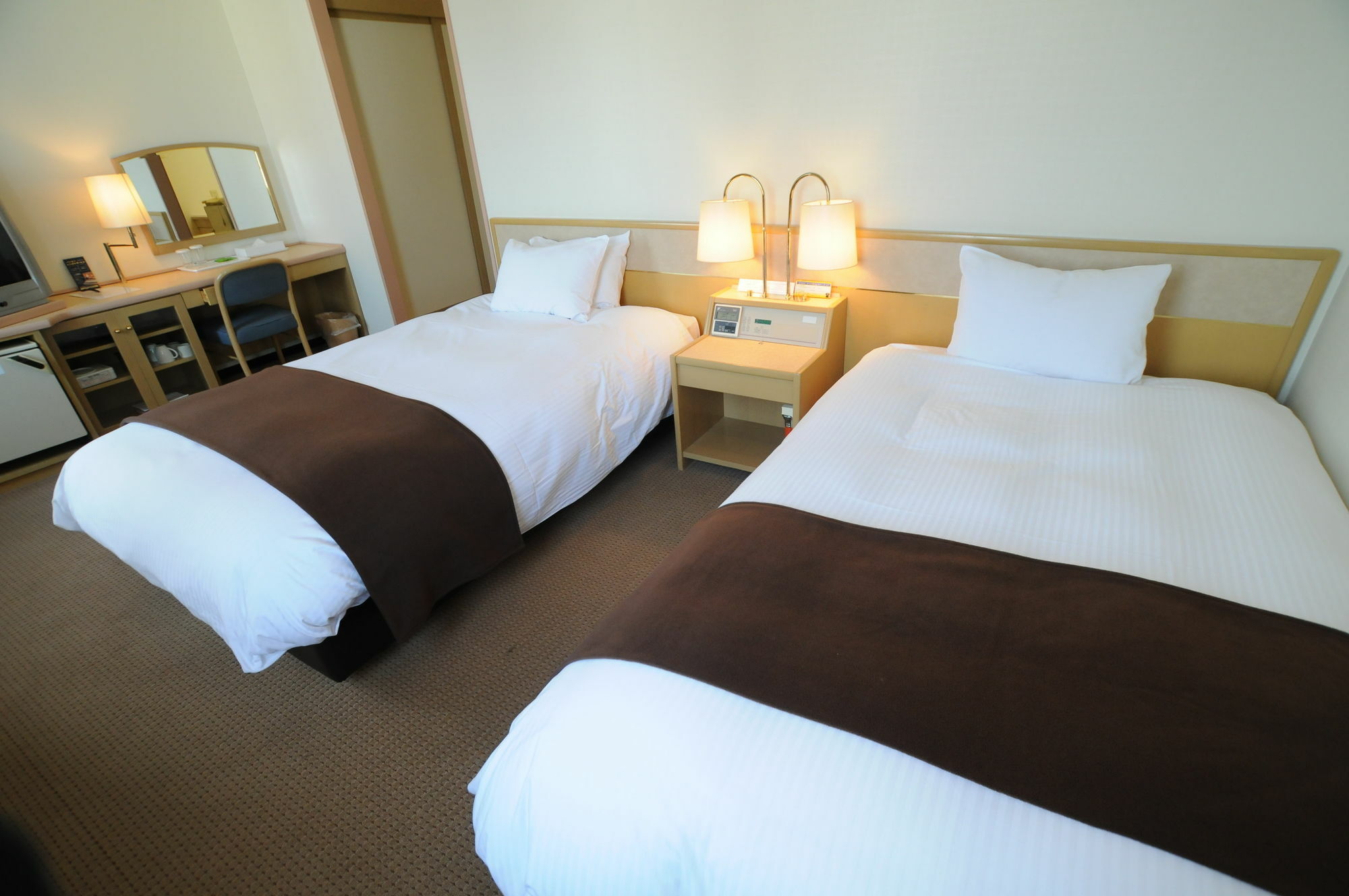 Oita Regal Hotel Bagian luar foto