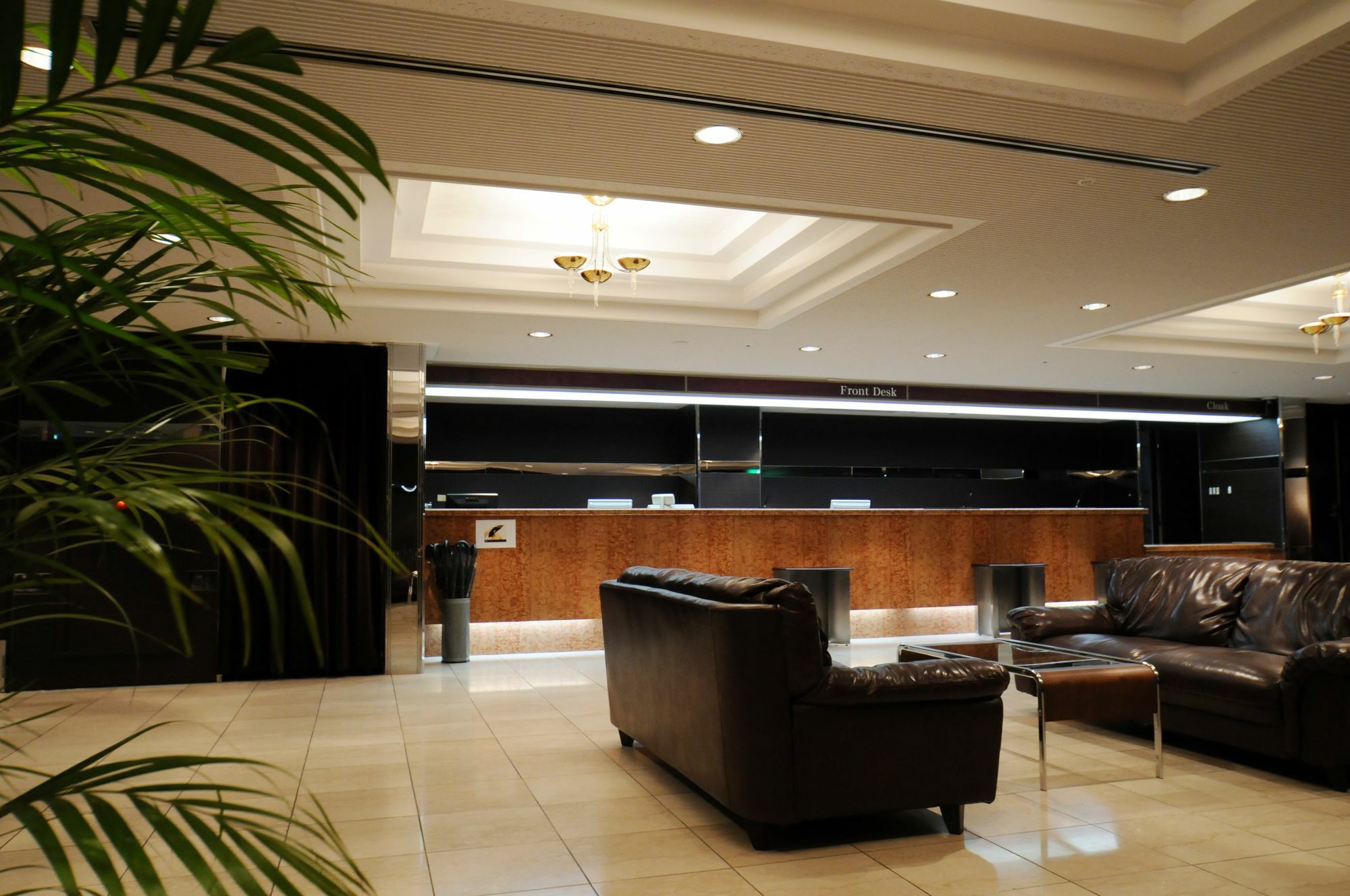 Oita Regal Hotel Bagian luar foto